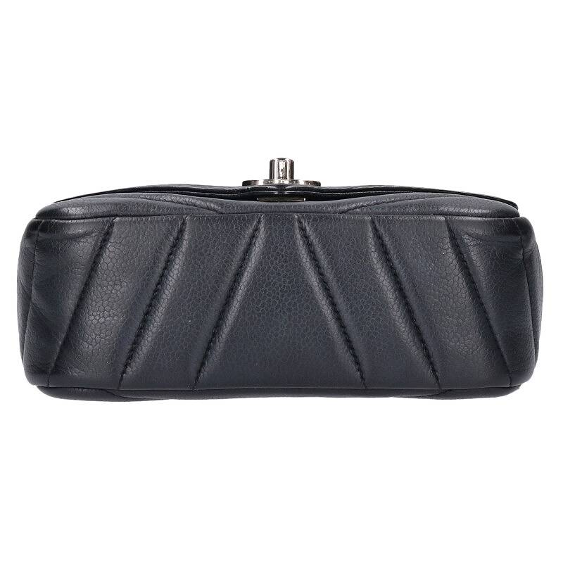 CHANEL Chevron V-Stitch Chain Shoulder Bag Size ONE SIZE