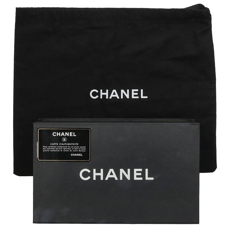 CHANEL Chevron V-Stitch Chain Shoulder Bag Size ONE SIZE