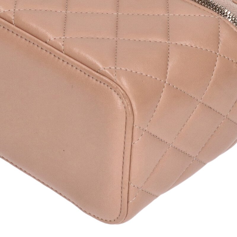 CHANEL AP2199 Quilted Top Handle Vanity Bag Size ONE SIZE