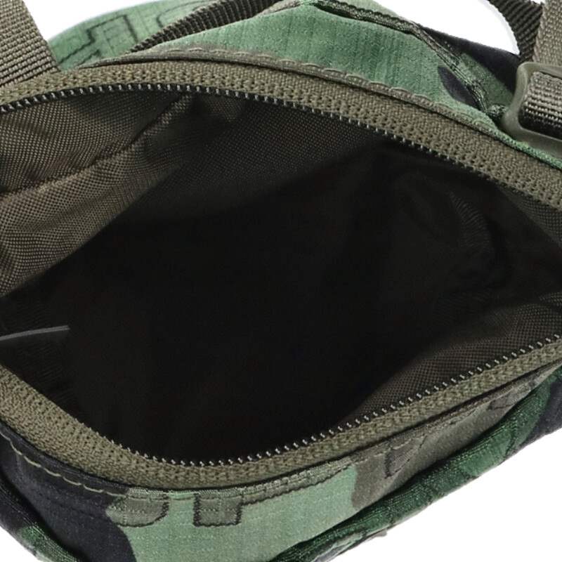 SUPREME 21AW Box Logo Nylon Neck Pouch Size ONE SIZE