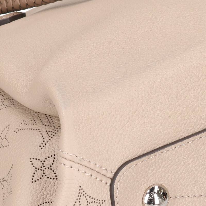 LOUISVUITTON Omea Monogram Mahina Bag Beige Size ONE SIZE