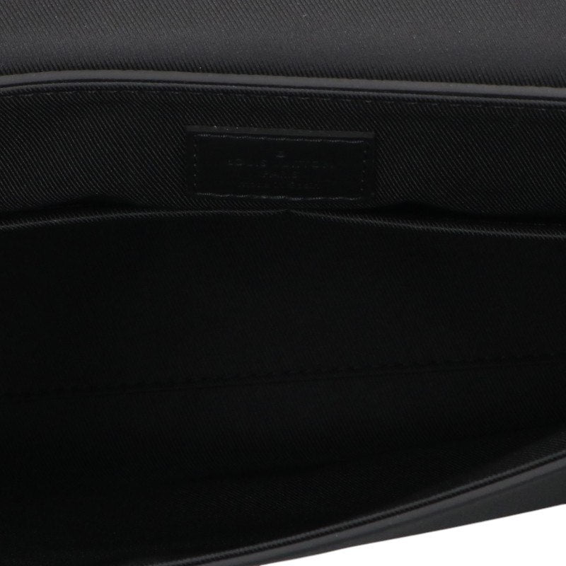 LOUISVUITTON Black Aerogram Calfskin Leather Messenger Bag