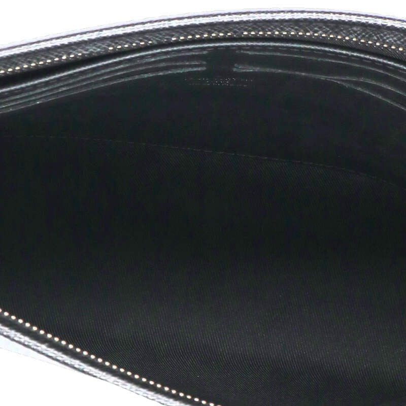Louis Vuitton Pochette Black
