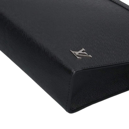 Louis Vuitton Pochette Black