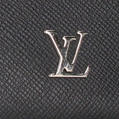 Louis Vuitton Pochette Black