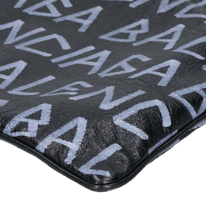 BALENCIAGA 535532 Graphic Logo Clutch Bag Size ONE SIZE