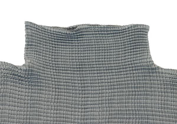 ISSEY MIYAKE Green Stretch Pleated Mock Neck Top Size M