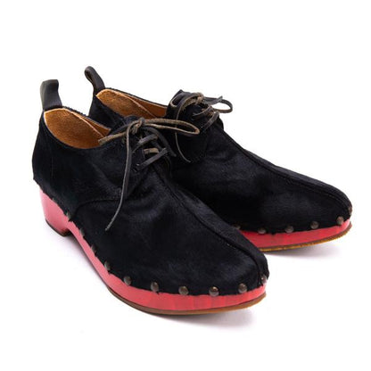 KISSA Red Sole Pony Hair Leather Black Red Sneakers Size 24.5CM