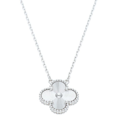 VANCLEEF & ARPELS Vintage Alhambra 18K WG Size ONE SIZE