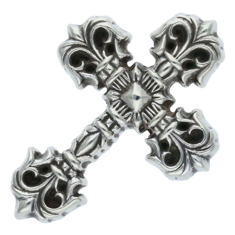 Chrome Hearts Extra Small Filigree Cross Size ONE SIZE