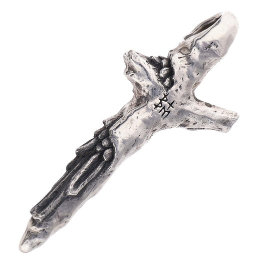 Bloody Mary Tumulus Silver Pendant