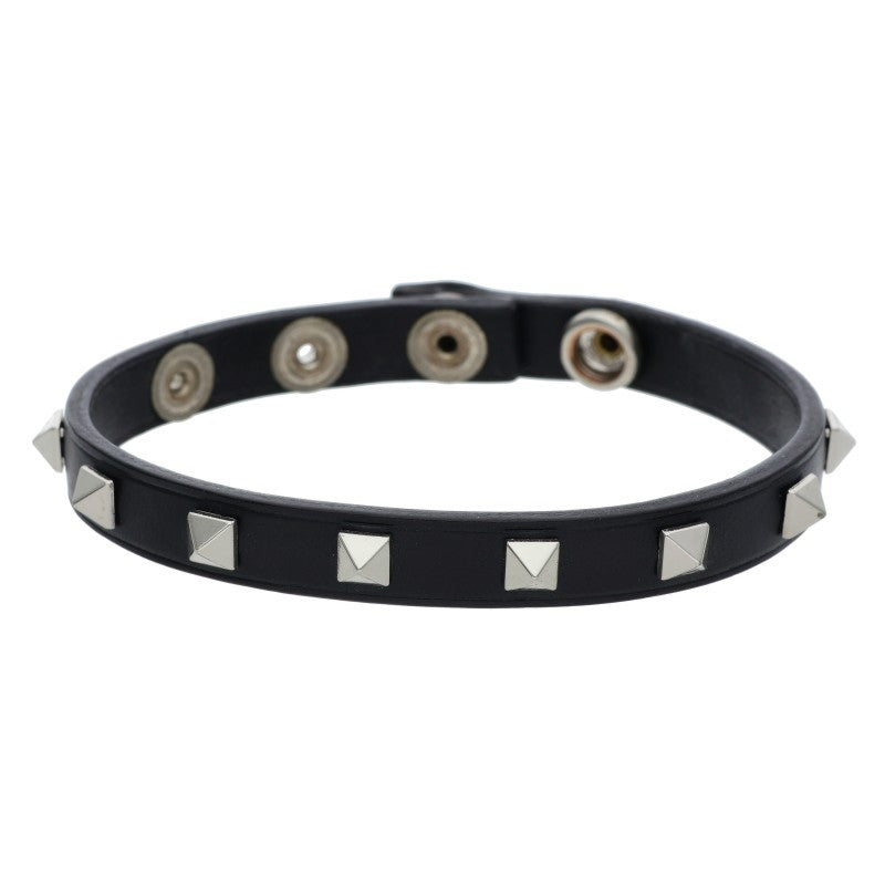 CAREERING Studded Leather Bracelet Black/Silver