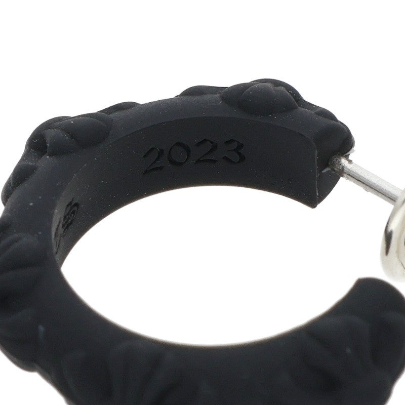 Chrome Hearts Criss-cross hoop Black (Silver 0.71g)