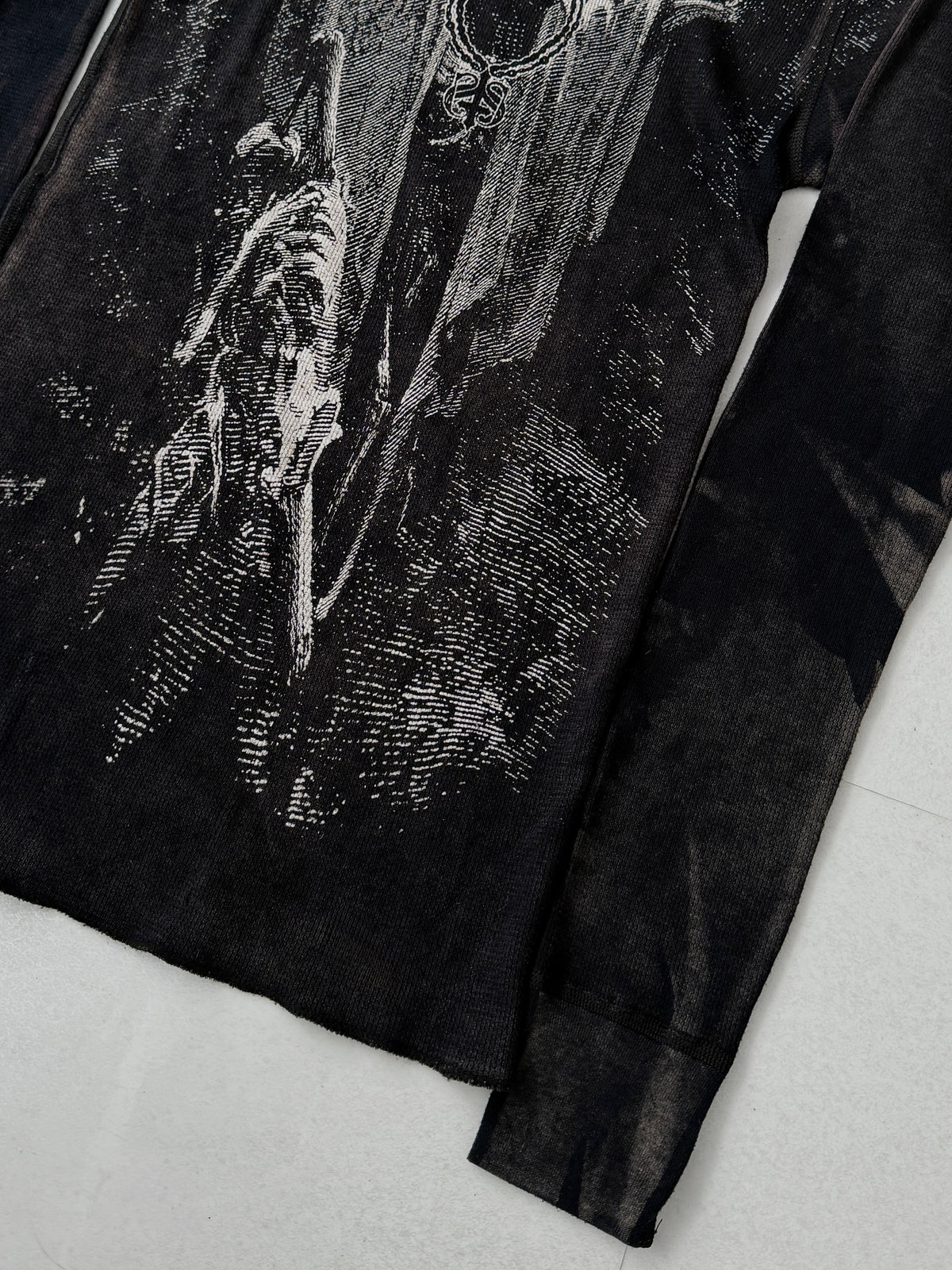 THE SAINTS SINPHONY Fade Design Long Sleeve Size S