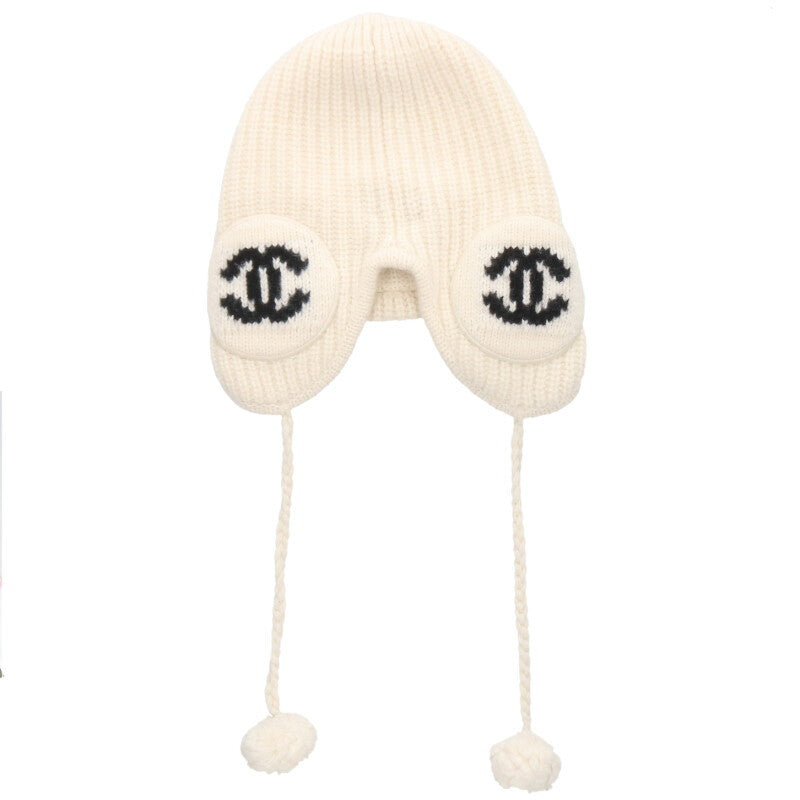 CHANEL Side Coco Mark Cashmere Beanie White Size ONE SIZE