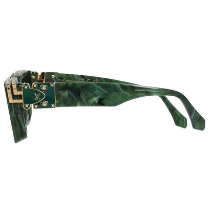 Louis Vuitton Square Frame Sunglass Green x Gold Size 58
