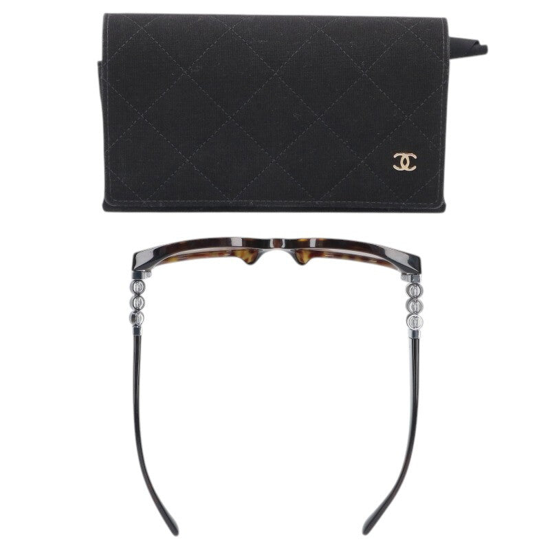 CHANEL 5544-A Faux Pearl Oval Sunglasses Brown Size ONE SIZE