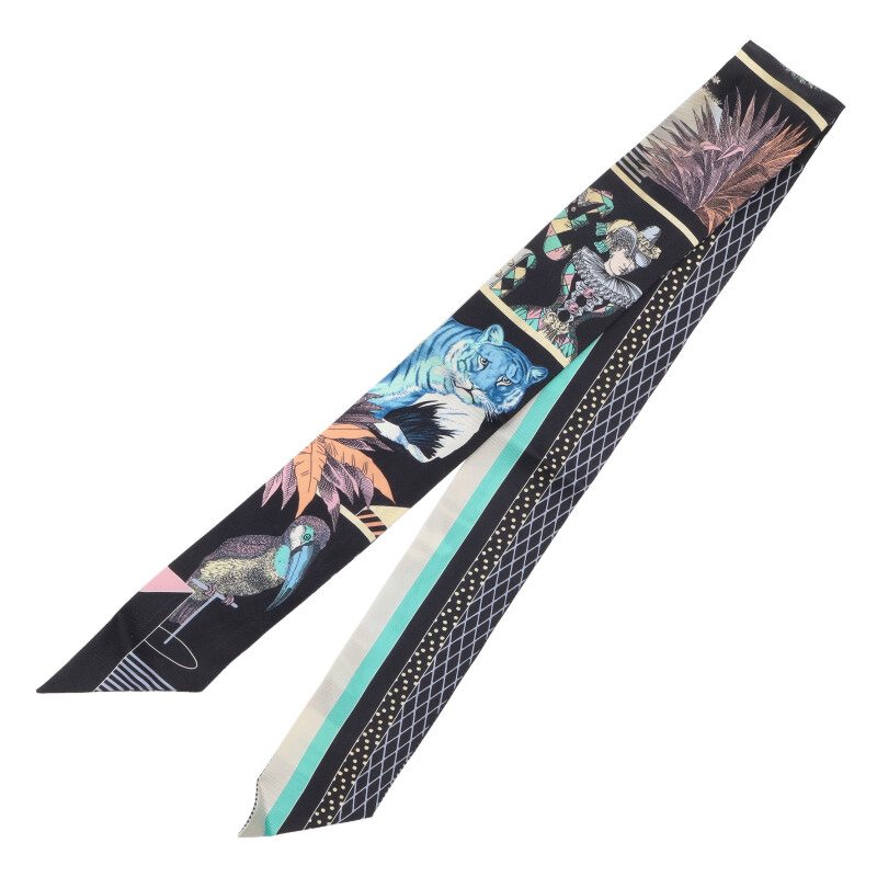 HERMES Grand Théâtre Nouveau Pattern Silk Size ONE SIZE