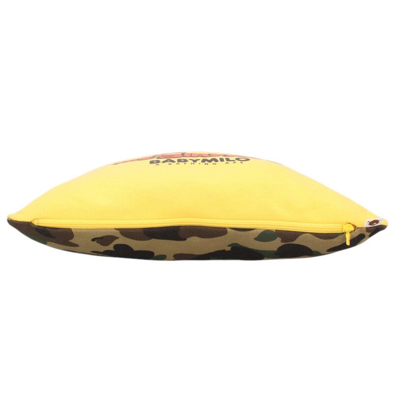 A BATHING APE Character Print Camo Cushion Multi