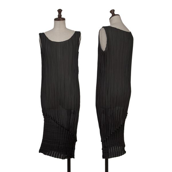 ISSEY MIYAKE Pleated Hem Sleeveless Dress Black Size M