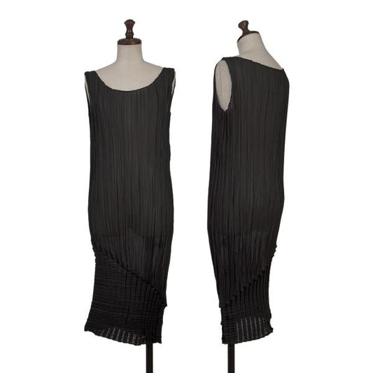 ISSEY MIYAKE Pleated Hem Sleeveless Dress Black Size M