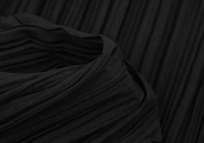ISSEY MIYAKE Pleated Hem Sleeveless Dress Black Size M