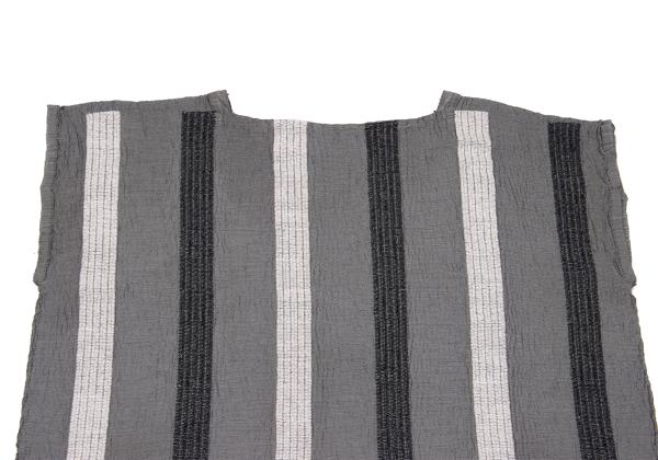 ISSEY MIYAKE me Line Embroidered Pleated Top Gray Size F