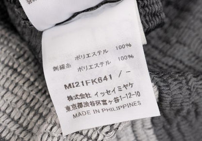 ISSEY MIYAKE me Line Embroidered Pleated Top Gray Size F