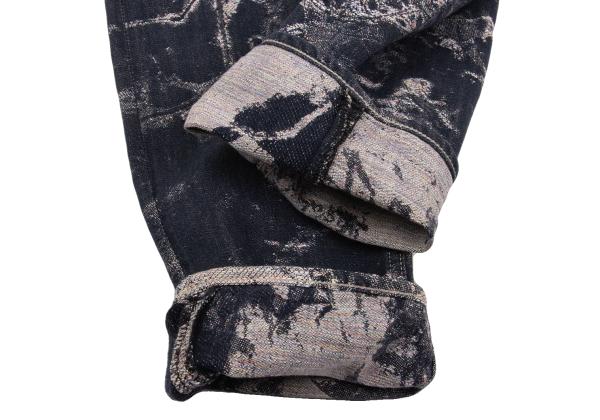 ISSEY MIYAKE MEN Indigo Sunflower Jacquard Denim Size 2