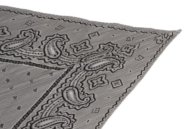 ISSEY MIYAKE Paisley Print Grey Black Stole