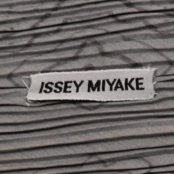 ISSEY MIYAKE Paisley Print Grey Black Stole