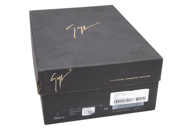 GIUSEPPE ZANOTTI Patent Embossed Heels Black Size 36 (22cm)