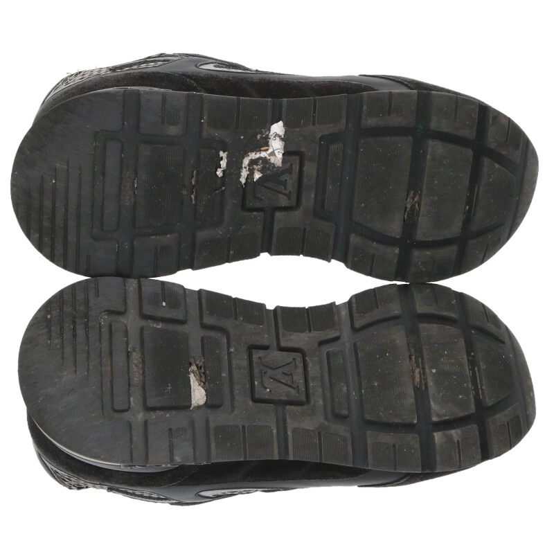 Louis Vuitton LV Logo Sneakers Black Size 7.5