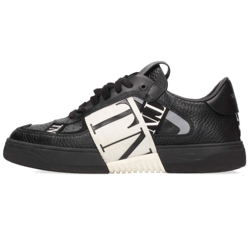 Valentino Garavani TUC58Y2 Logo Leather Sneakers Size 6.5