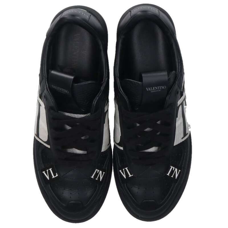 Valentino Garavani TUC58Y2 Logo Leather Sneakers Size 6.5