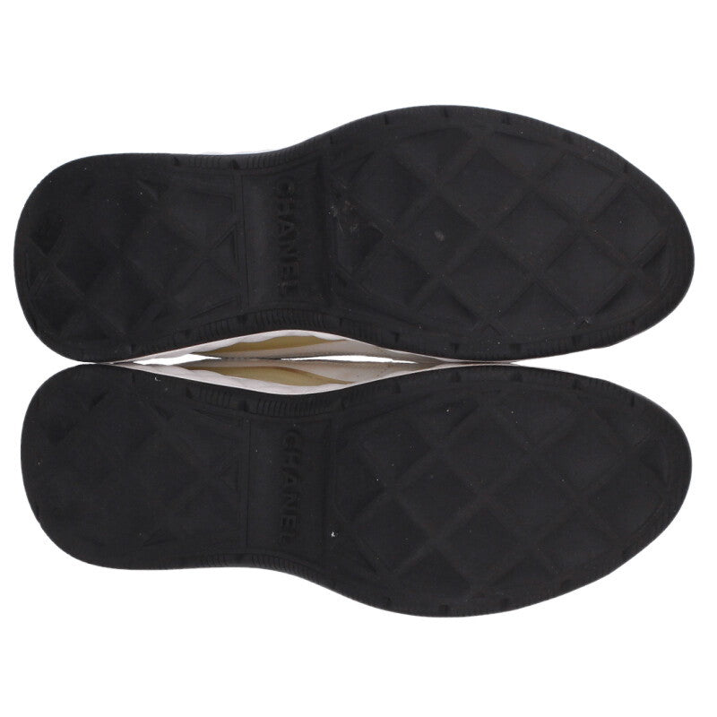 CHANEL G35618 CC Logo Low Top Sneakers White/Black Size 7.5