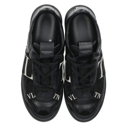 Valentino Garavani Embossed Logo Leather Low-Top Size 7.5