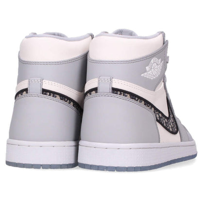 DIOR x NIKE Air Jordan 1 High OG Multi Size 9