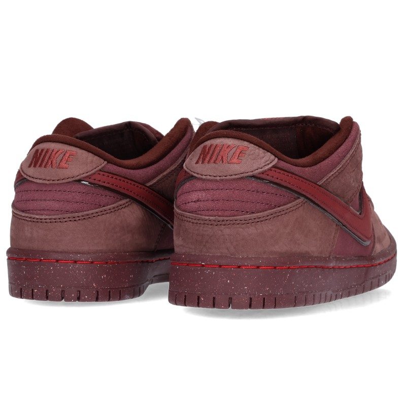 NIKE SB Dunk Low PRM City of Love Burgundy FN0619-600 Size 8