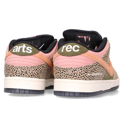 NIKE SB Dunk Low Pro QS Arts-Rec Pink Sneakers Size 27.5cm