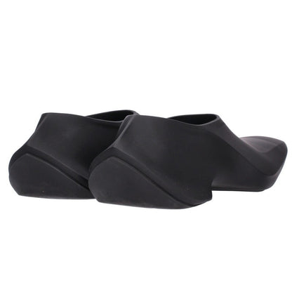 BALENCIAGA SPACE Rubber Low-Top Sneakers Black Size EU 41