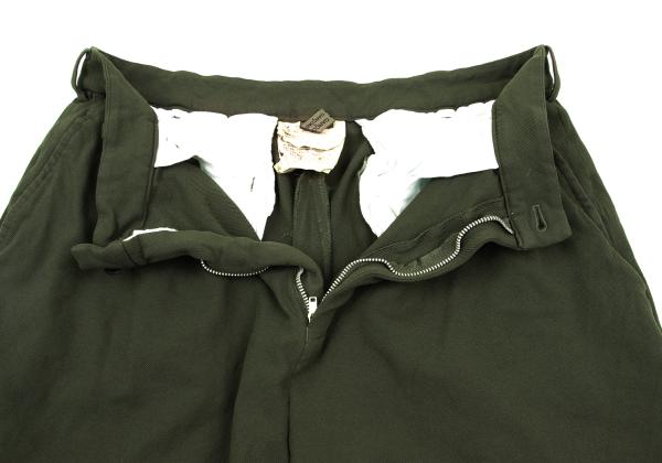 COMME des GARCONS Garment-Dyed Poly Shorts Olive Size M