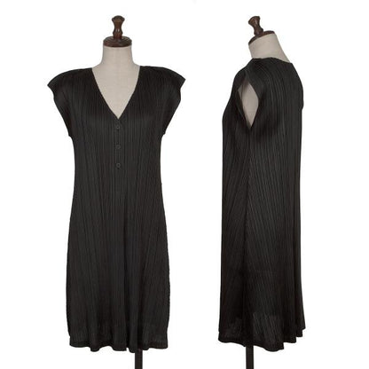 PLEATS PLEASE Pleated Sleeveless Skipper Dress Black Size 3