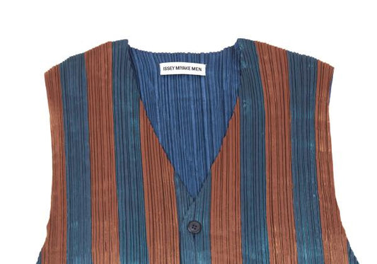 ISSEY MIYAKE MEN Metallic Pleated Vest Blue/Orange Size M