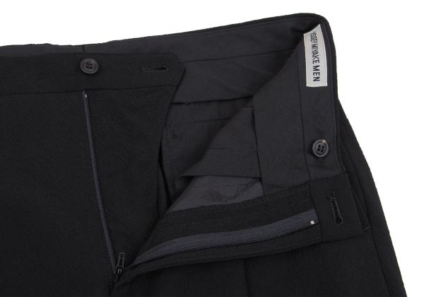 ISSEY MIYAKE MEN Wool Two-Tuck Tapered Pants Black Size 3