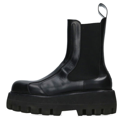 Alexander McQUEEN Black Chelsea Boots Size 8.5