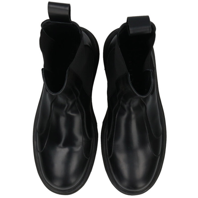Alexander McQUEEN Black Chelsea Boots Size 8.5