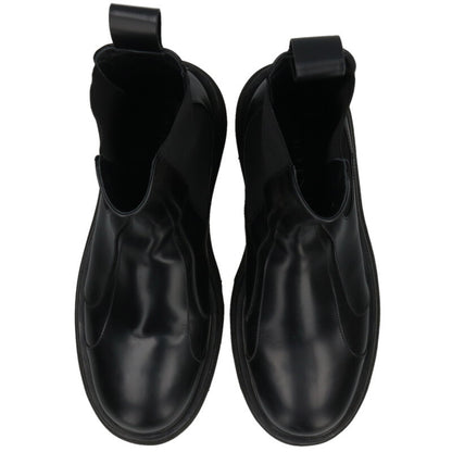Alexander McQUEEN Black Chelsea Boots Size 8.5