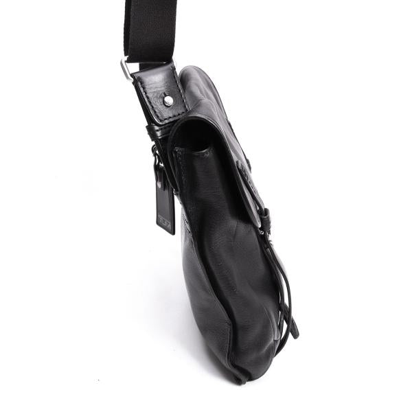 TUMI 68153D Colorado Deluxe Leather Shoulder Bag Black