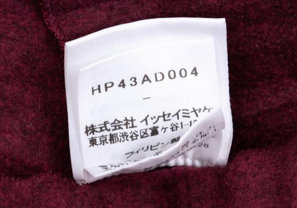 HOMME PLISSE ISSEY MIYAKE Pleated Scarf Maroon Poly Rayon